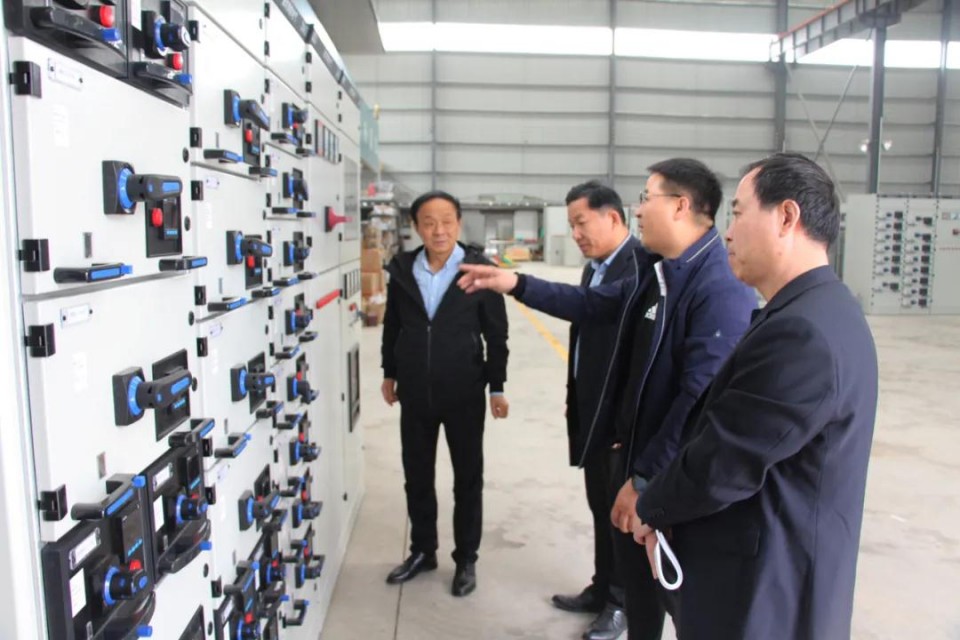 縣促進會到朐能電氣、美琳達門窗走訪交流